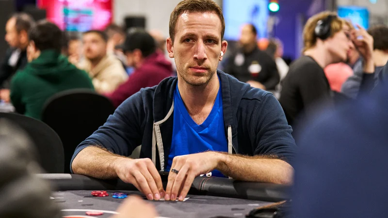 2026 WSOP:Benny Glaser 赢得 $50K 扑克玩家锦标赛,斩获第九条金手链